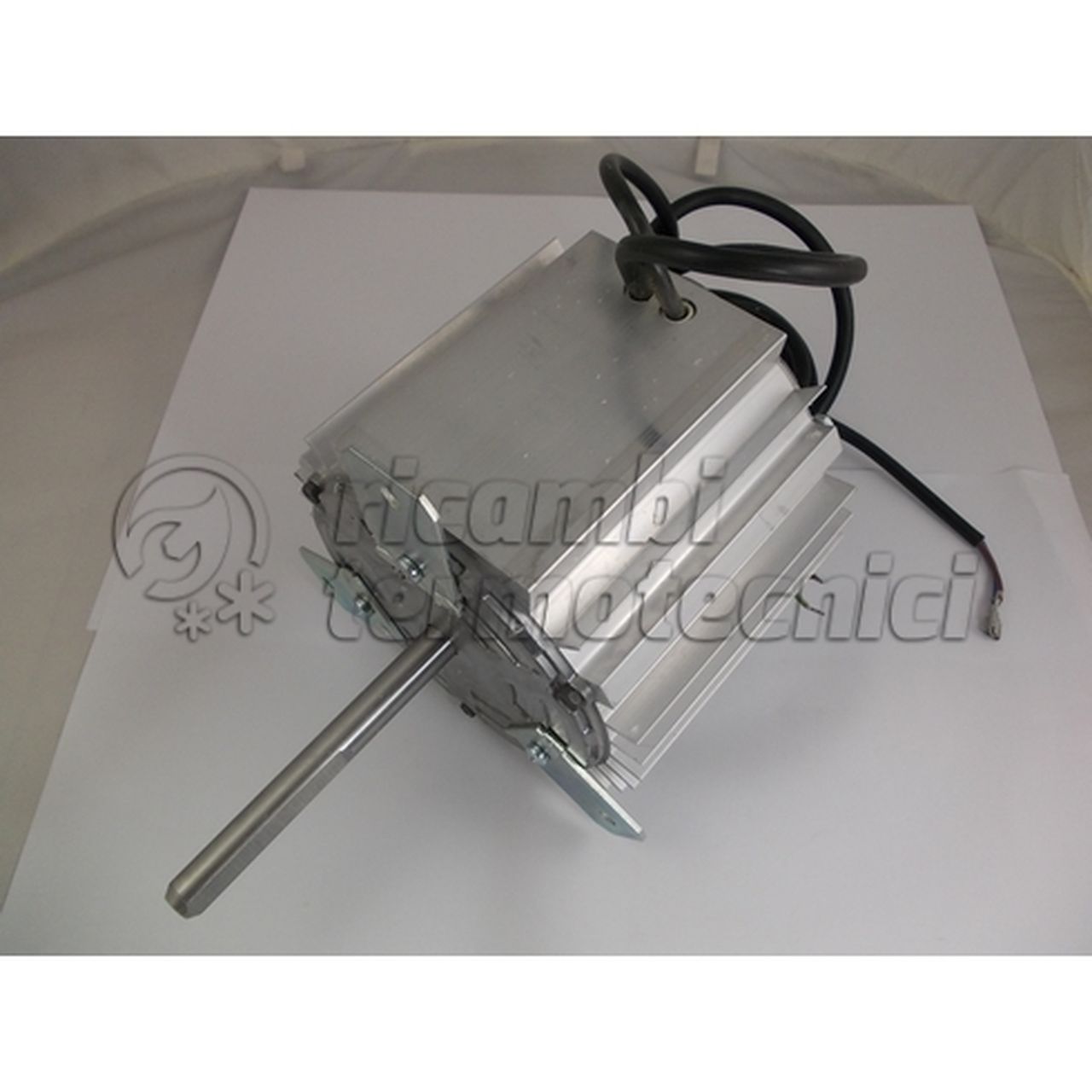 KR MOT.1VEL.220/240V 50HZ 1/3HP